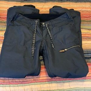 Women’s snow pants